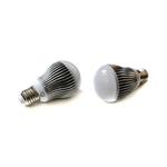 LAMPADA DE LED BRANCO FRIO 5W BULBO - BIVOLT     